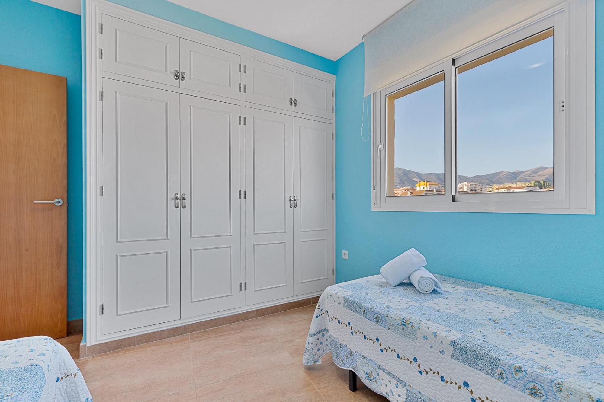 Solana Lindamar Apartment Фуeнхирола Екстериор снимка