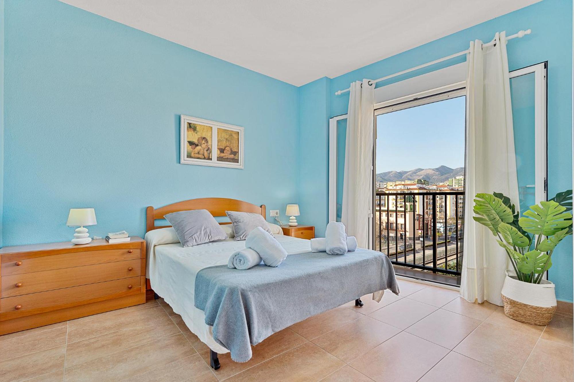 Solana Lindamar Apartment Фуeнхирола Екстериор снимка