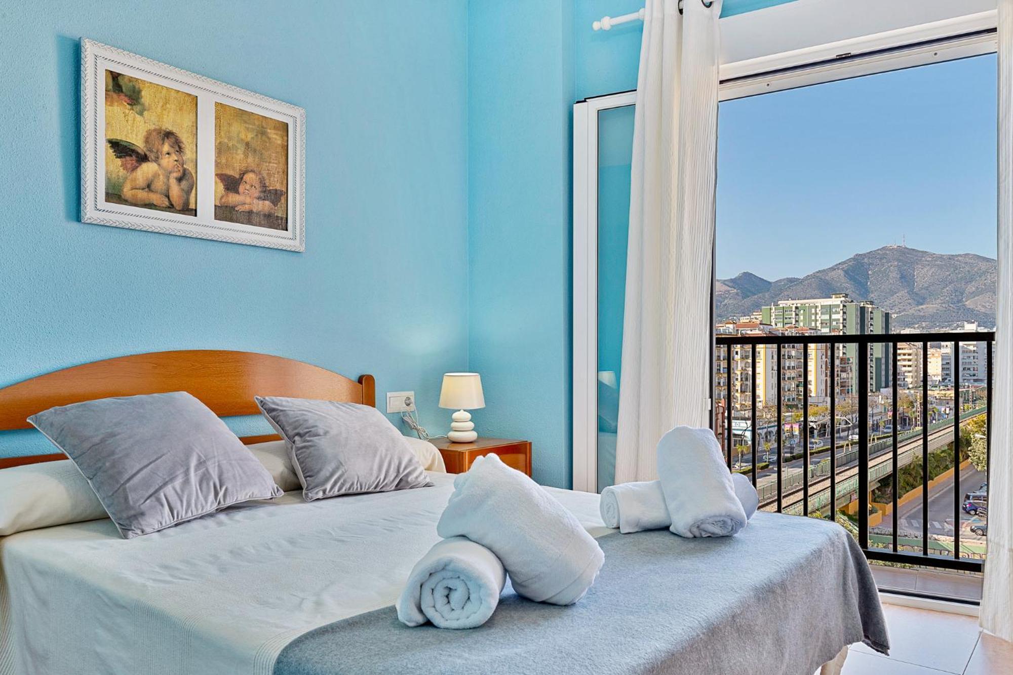 Solana Lindamar Apartment Фуeнхирола Екстериор снимка